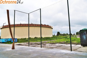 Kościerzyna Piłkochwyty - boisko wyposażone za bramkami w piłkochwyty Sklep Kościerzyna